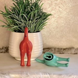 Dog Butt Iron Wall Hooks, Set of 2